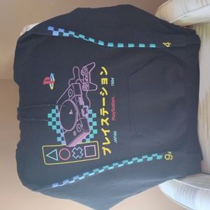 PlayStation graphic sweatshirt size M